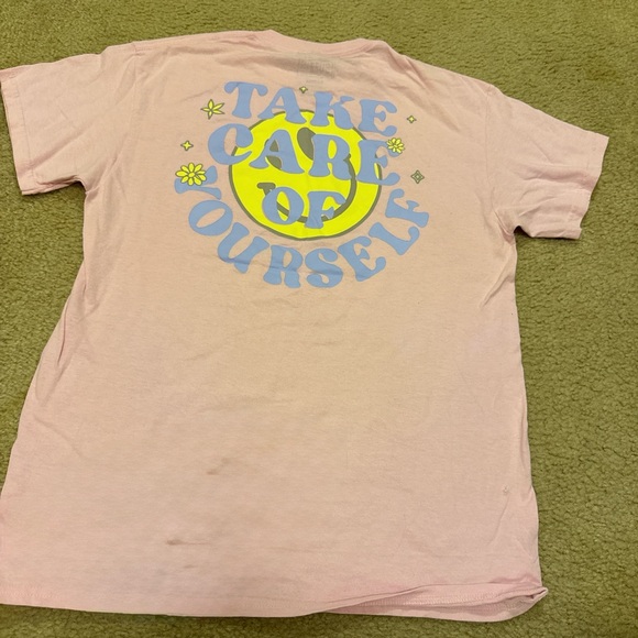 Pink Short Sleeve Tee with Smiley Graphic - Picture 3 of 3